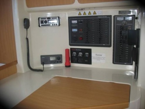 Used Sail Catamaran for Sale 2005 Leopard 47 Electronics & Navigation